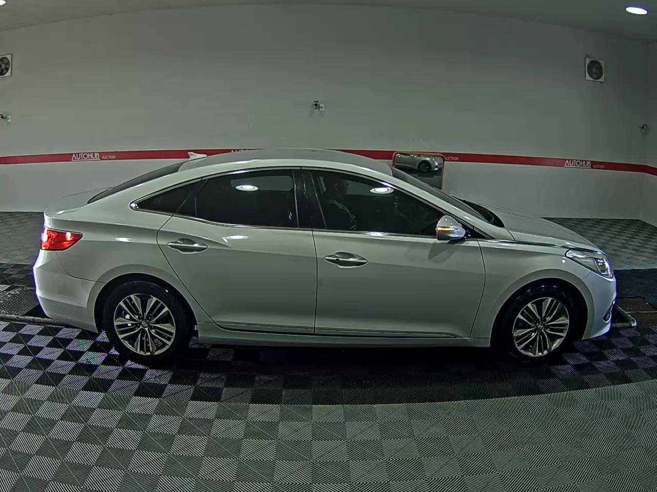 Hyundai Grandeur 2016 - Image 3