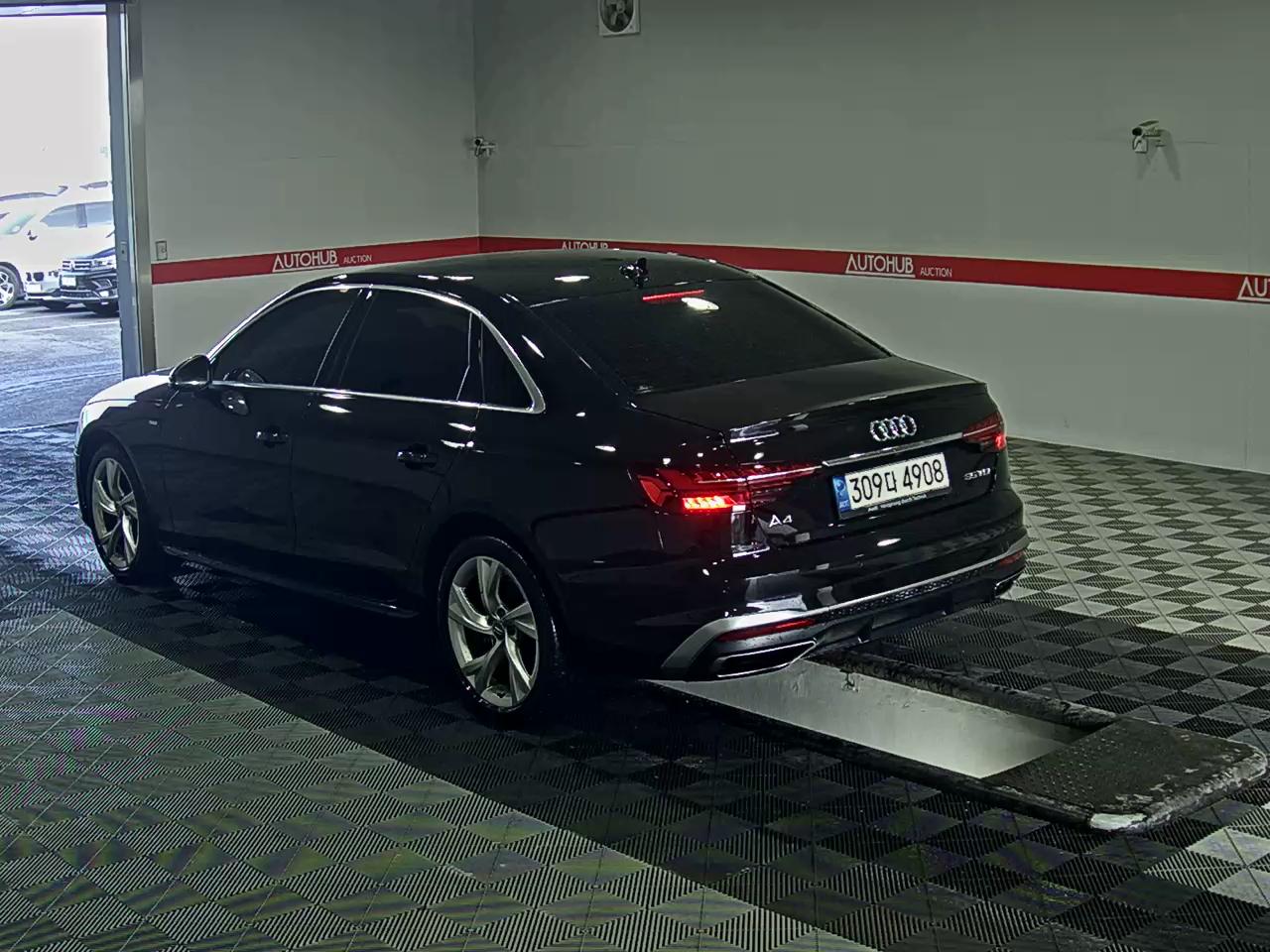 아우디 A4 2021 - 이미지 5