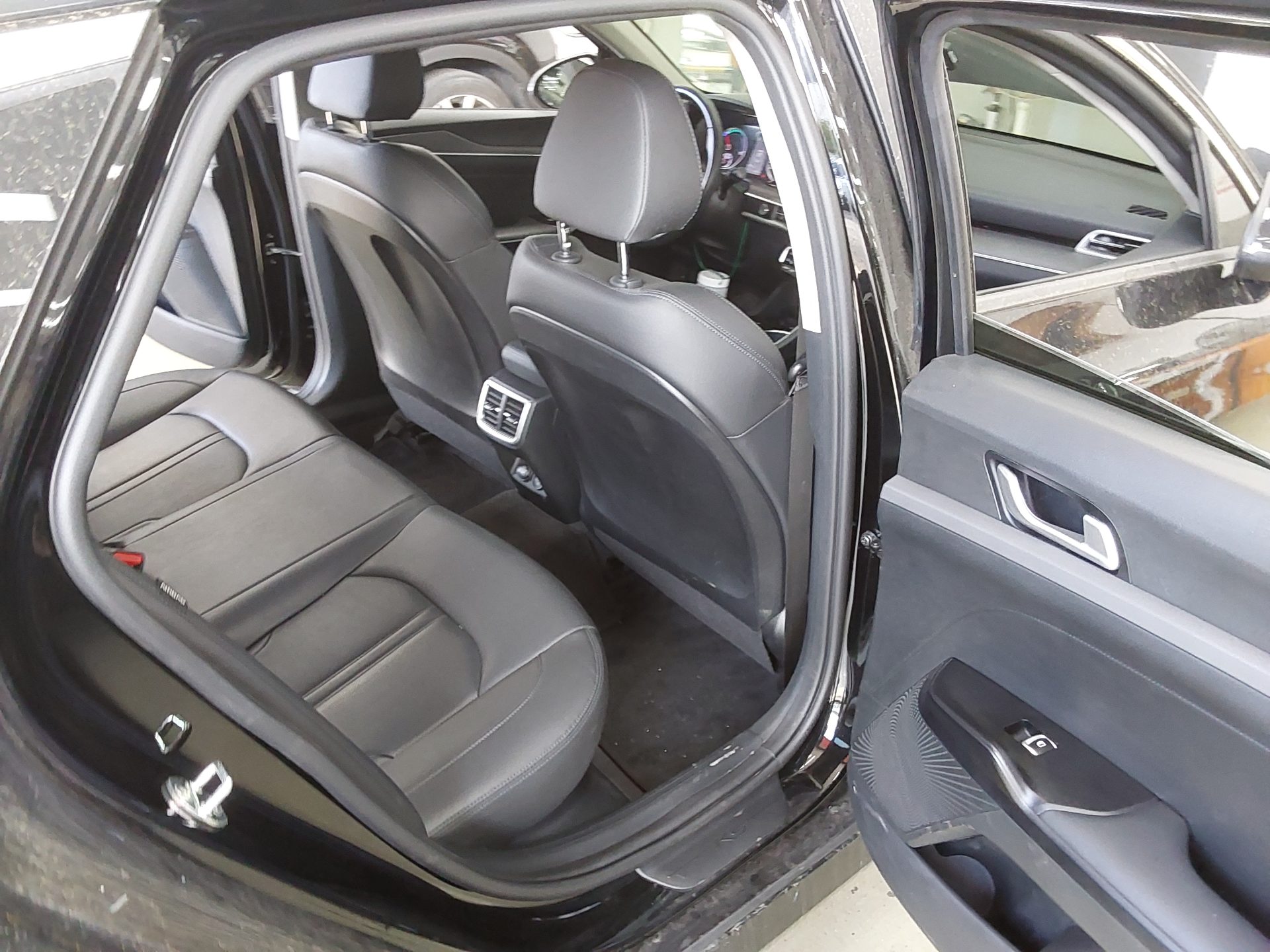 كيا K5 2022 - صورة 12