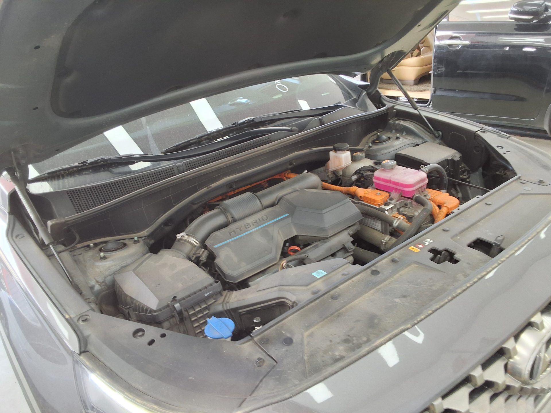 Hyundai Santa Fe 2023 - Image 16