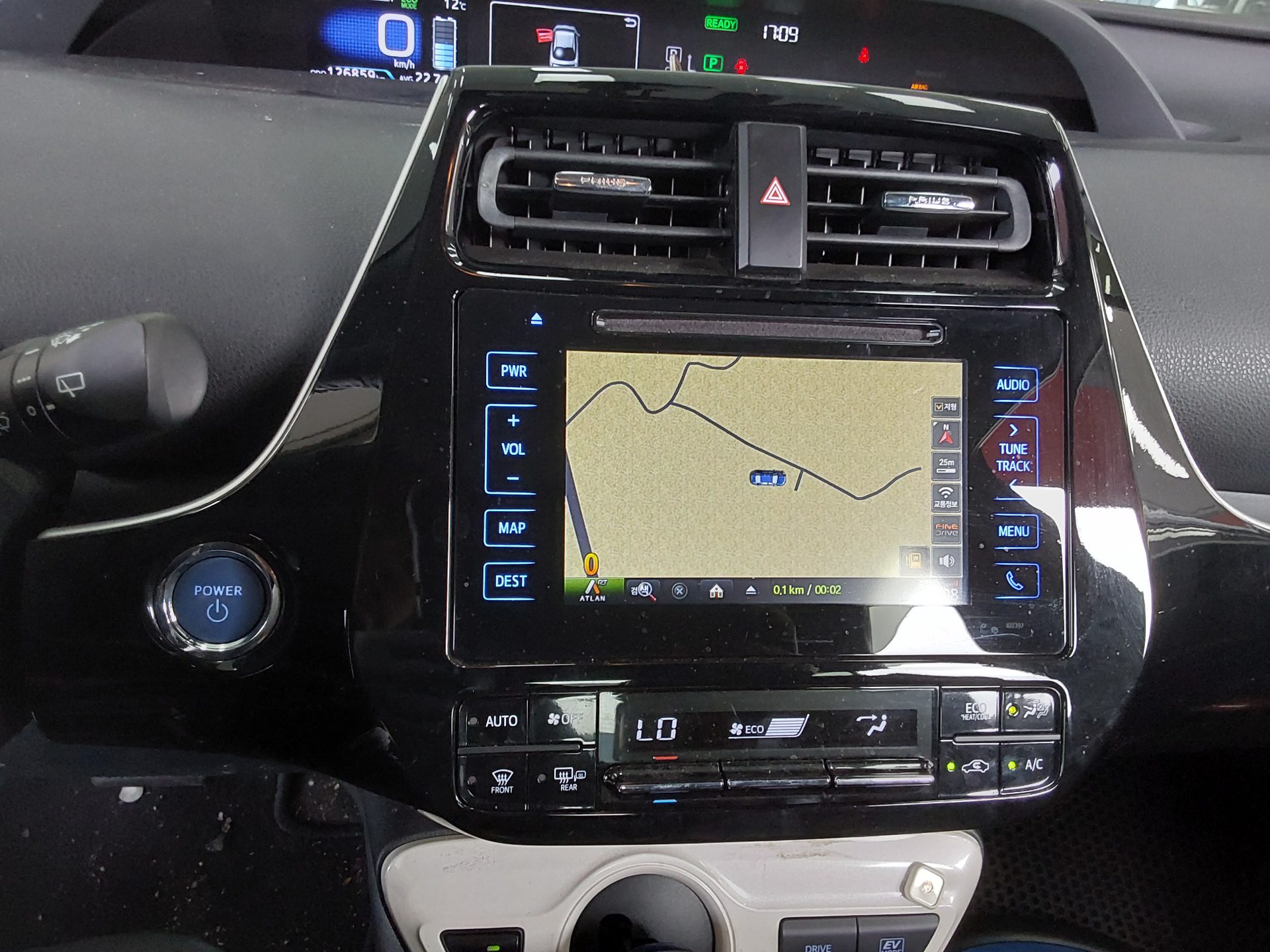 TOYOTA 프리우스 - 16