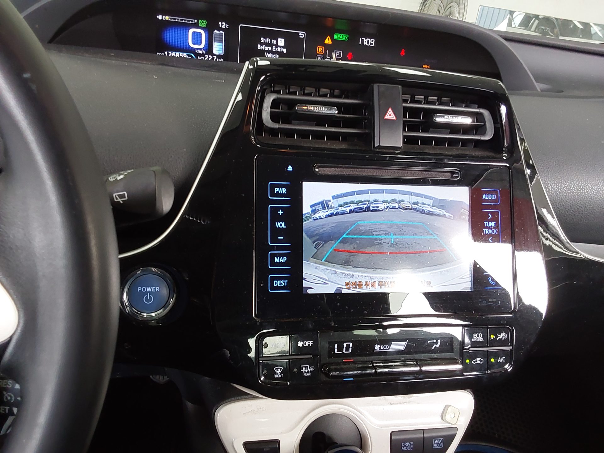 TOYOTA 프리우스 - 17