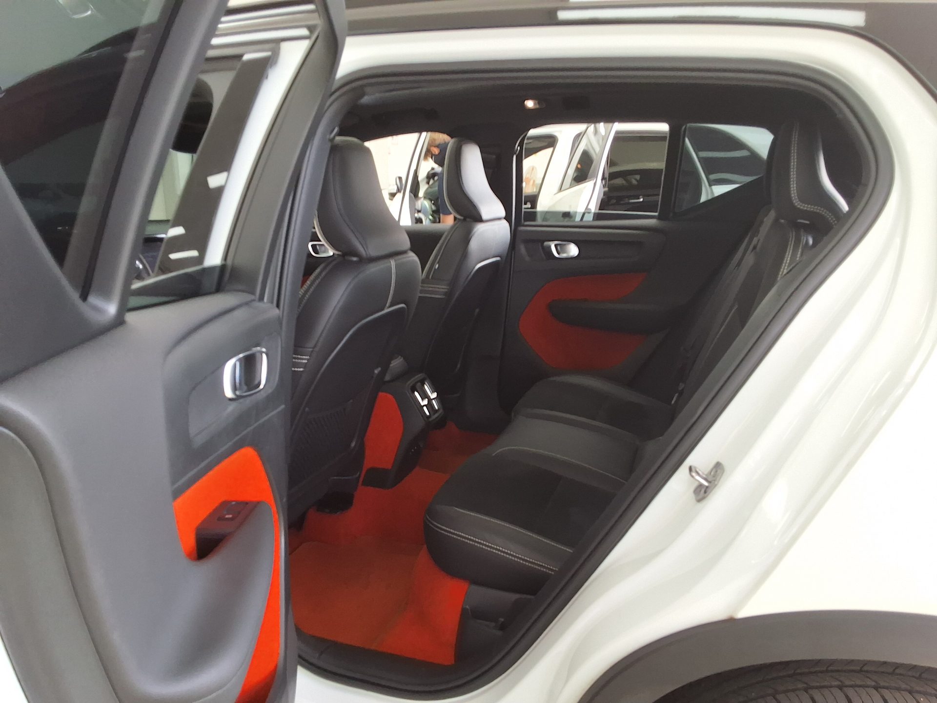 VOLVO 볼보 2020 - 이미지 11