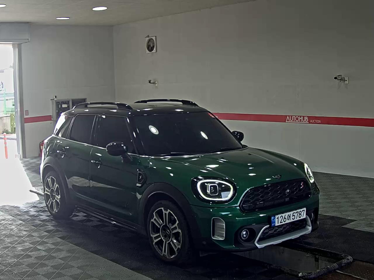 BMW MINI 2023 - Image 2