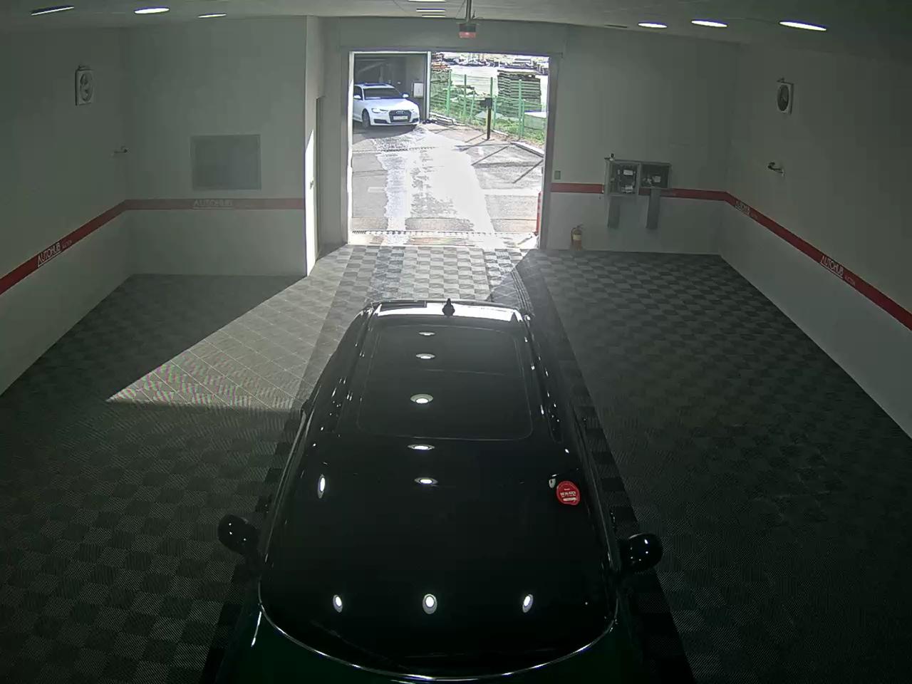 BMW MINI 2023 - Image 6