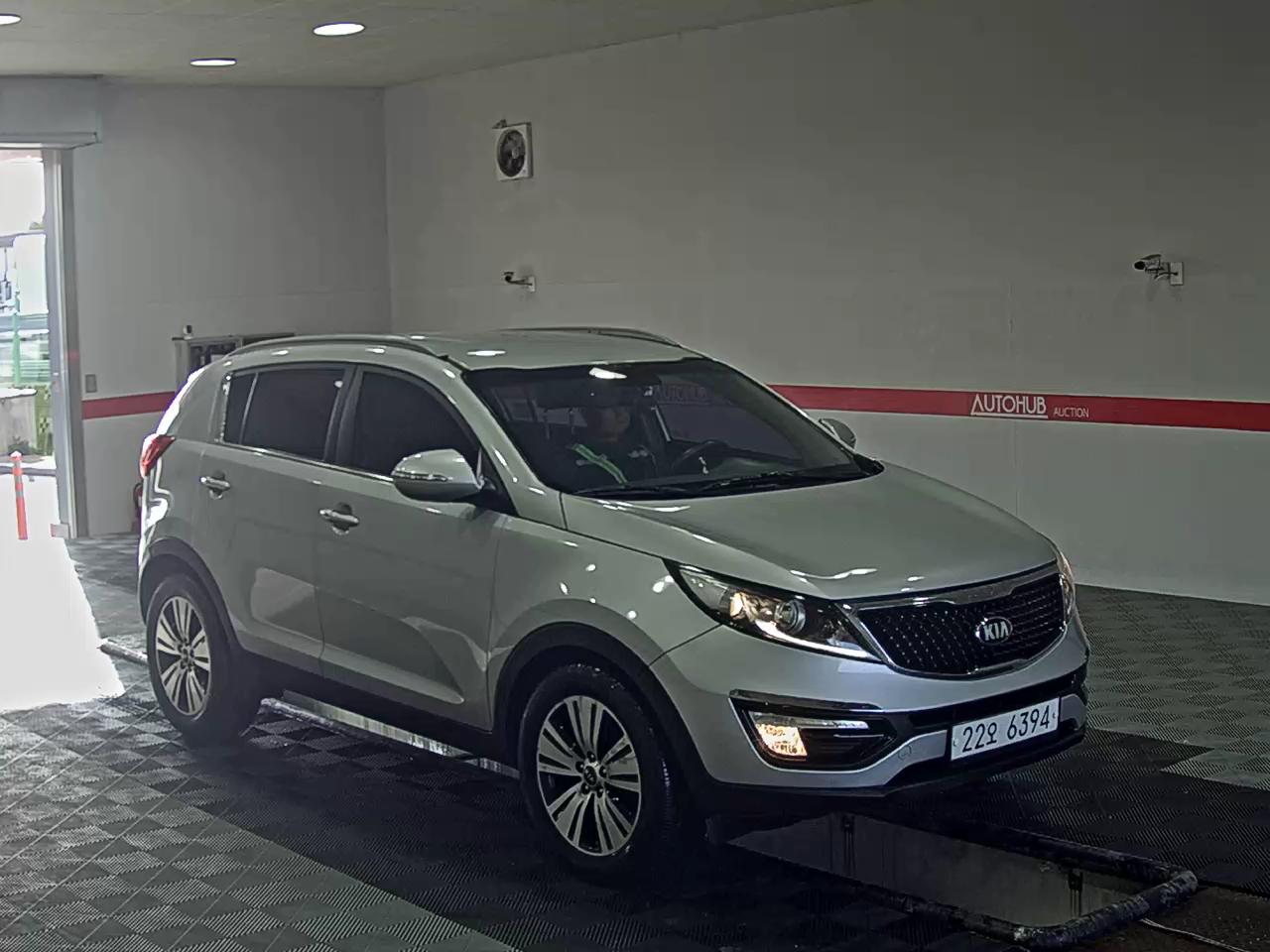 كيا أخرى 2015 - صورة 2