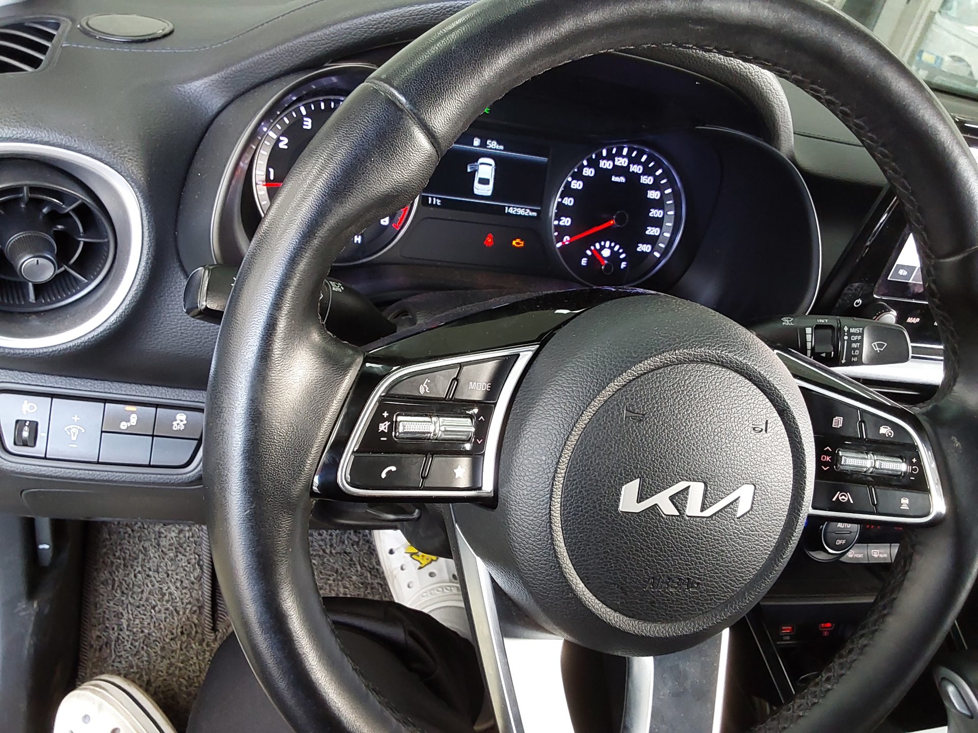 كيا K3 2023 - صورة 16