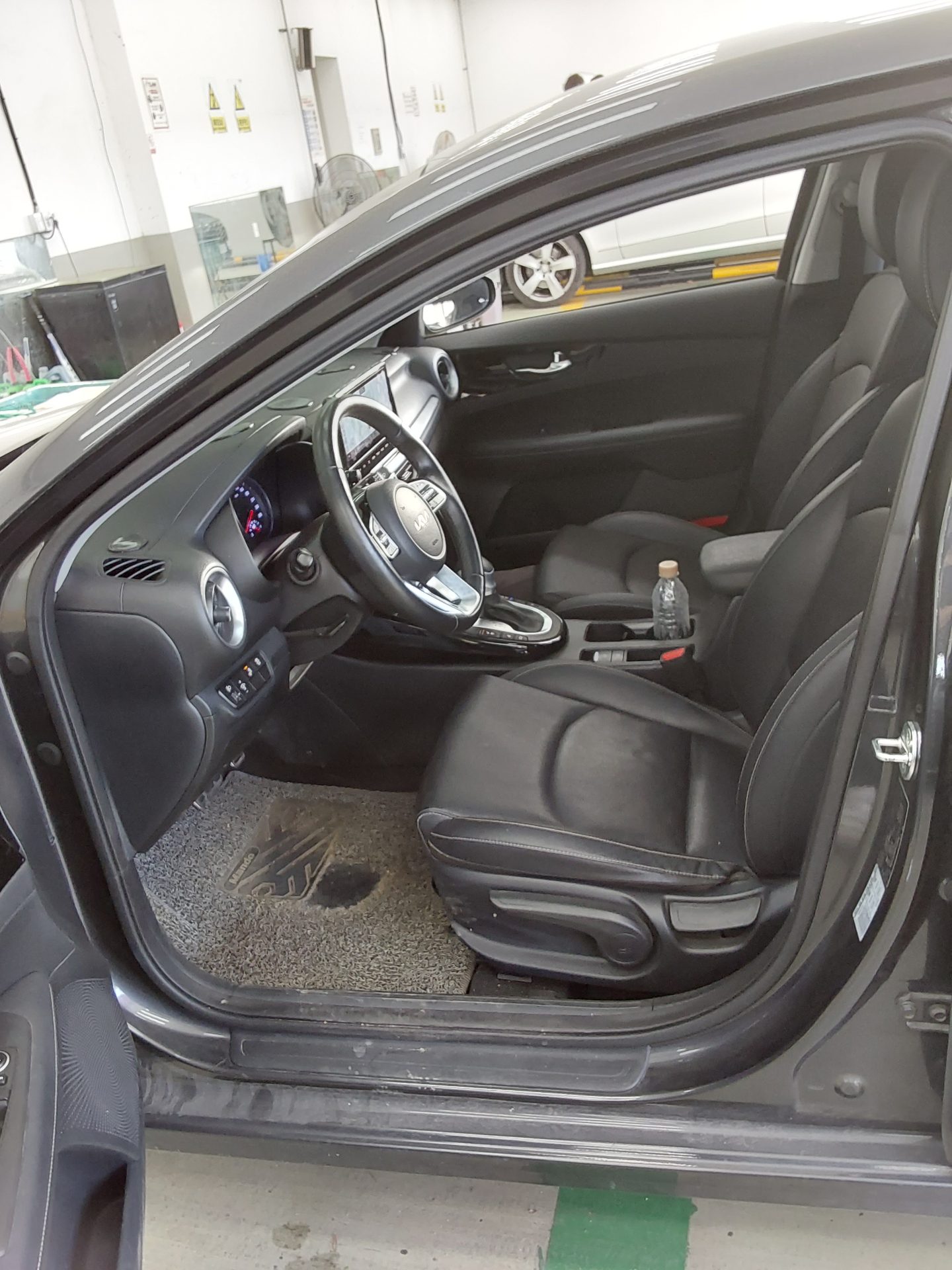 كيا K3 2023 - صورة 9