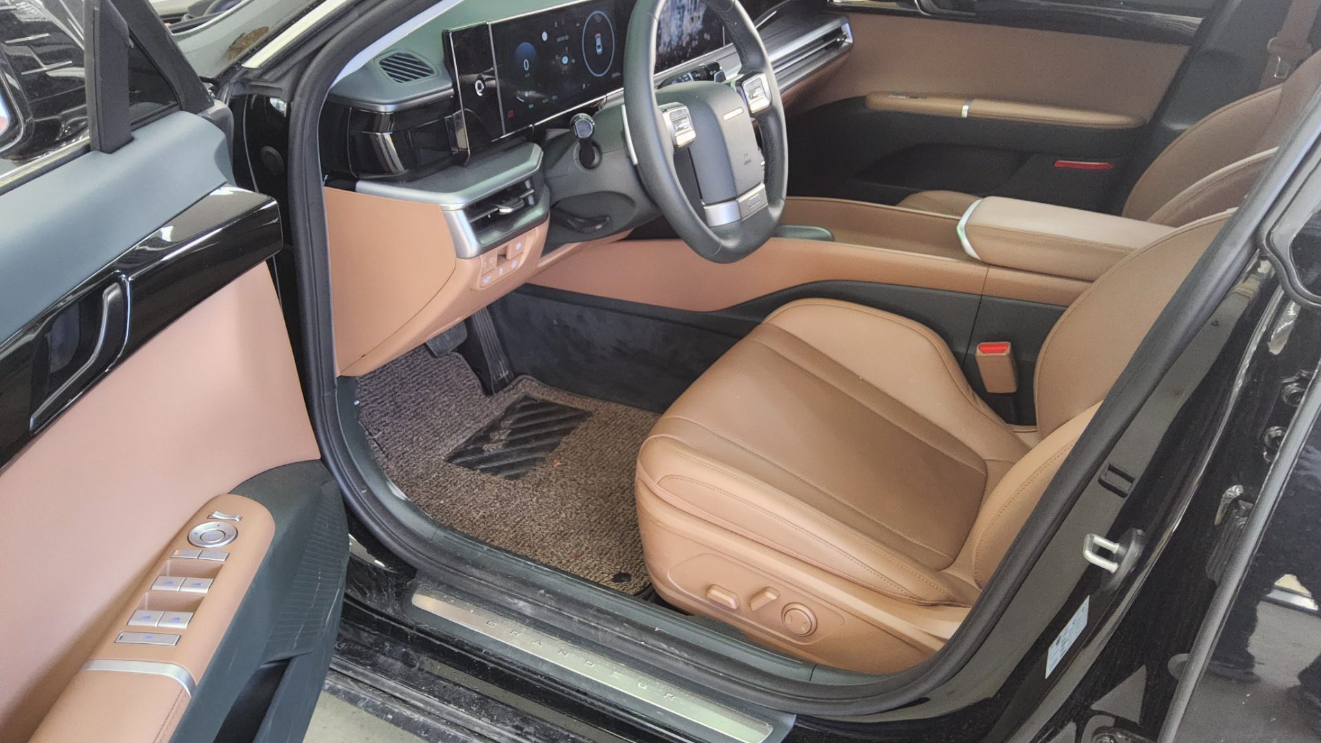 Hyundai Grandeur 2025 - Image 9