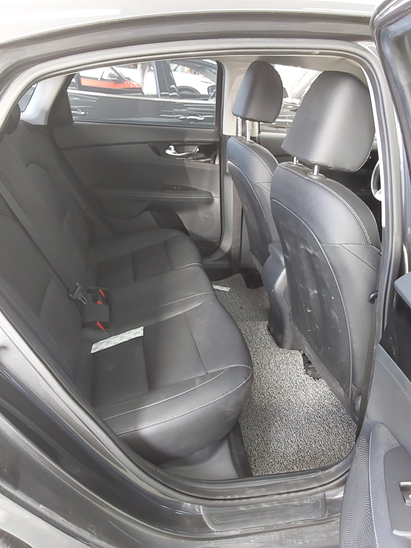 كيا K3 2023 - صورة 12