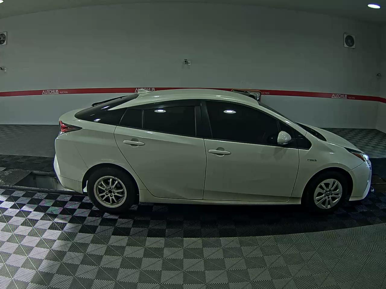 TOYOTA 프리우스 - 3