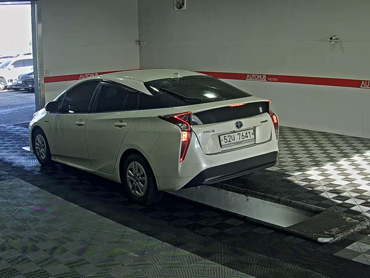 TOYOTA 프리우스 - 5