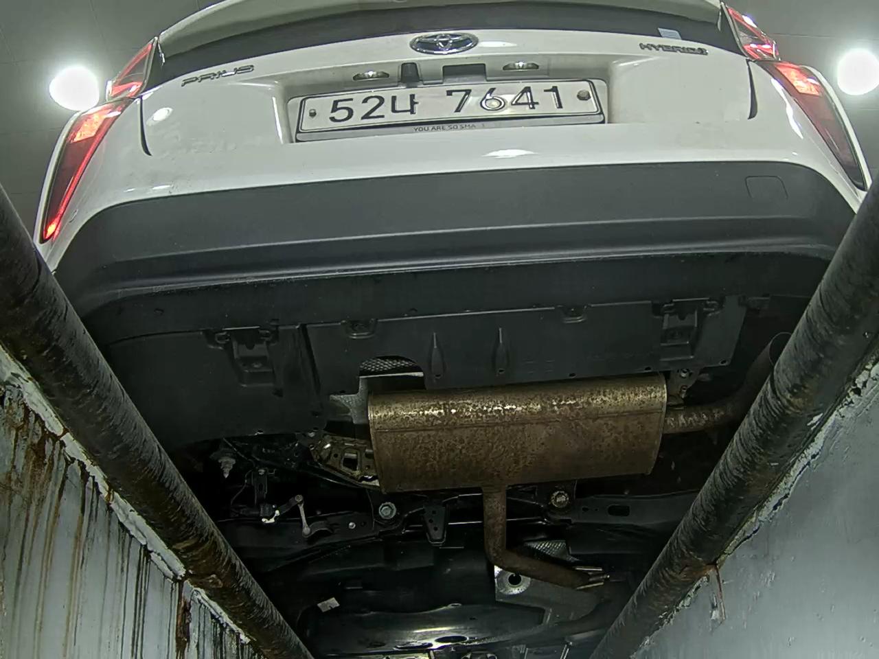 TOYOTA 프리우스 - 7