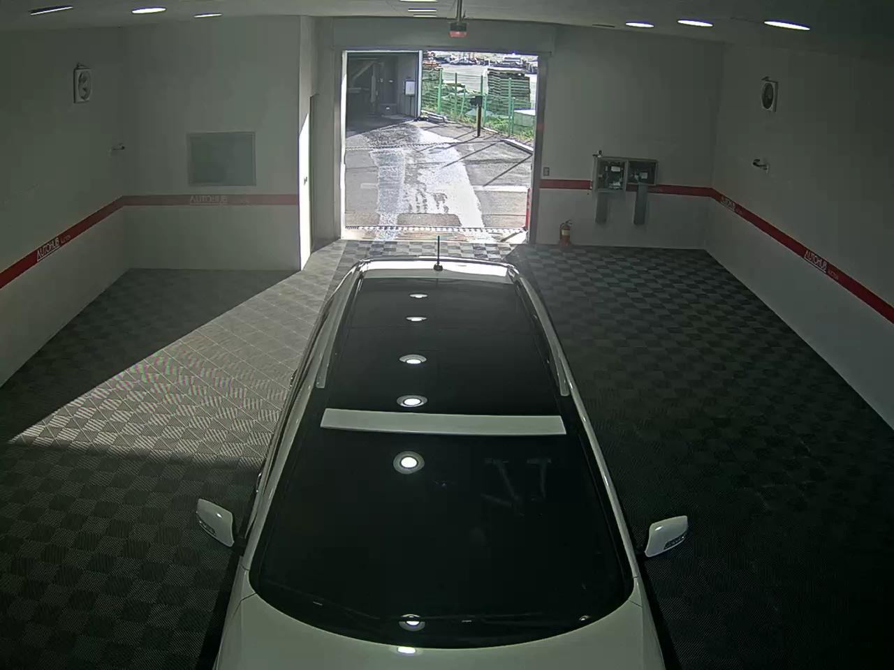 كيا سورينتو 2012 - صورة 6