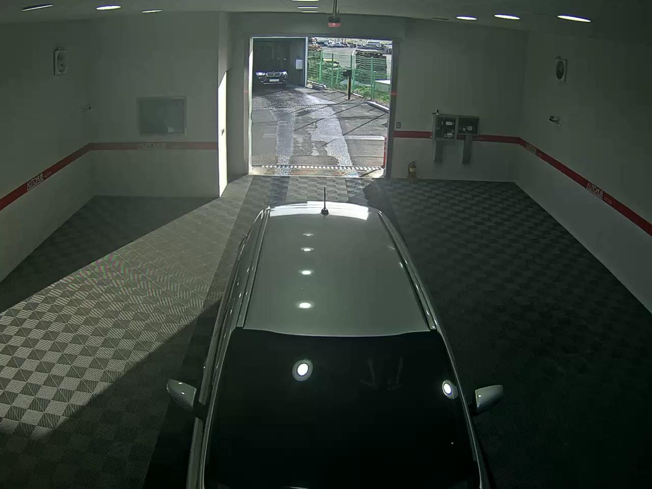 كيا كارينز 2016 - صورة 6