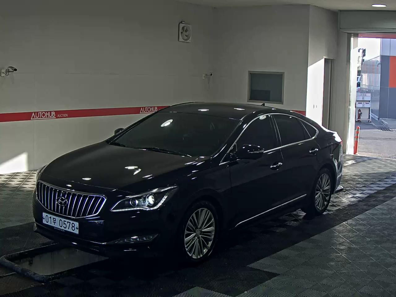 Hyundai Aslan