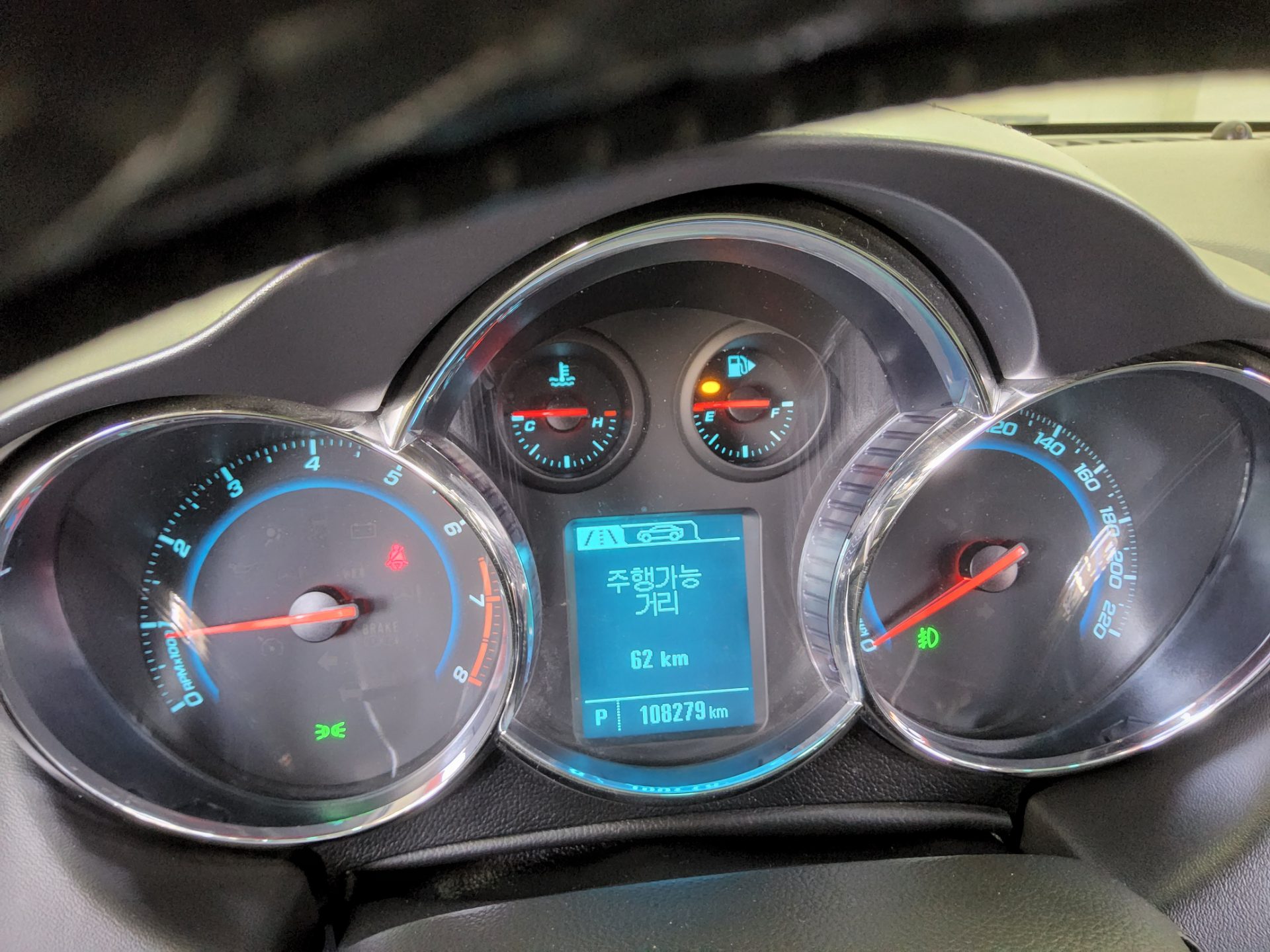 شيفرولية كروز 2016 - صورة 8