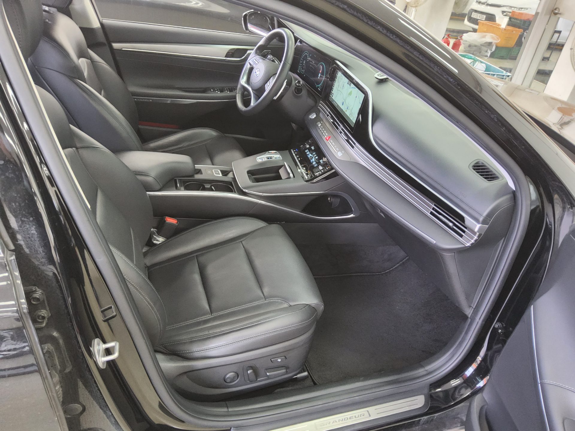 هيونداي جرانجر 2023 - صورة 13