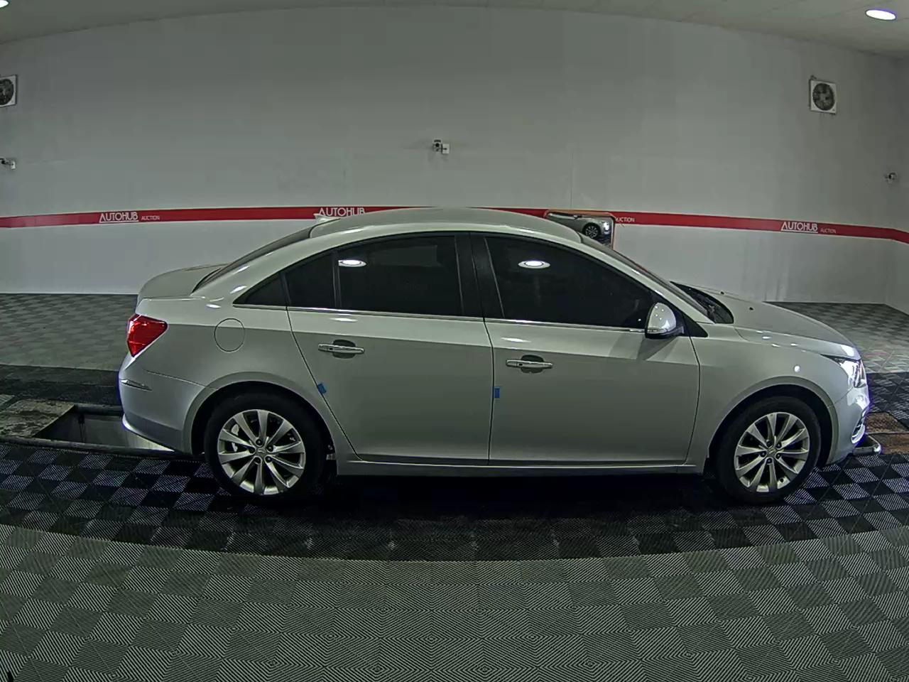 شيفرولية كروز 2016 - صورة 3