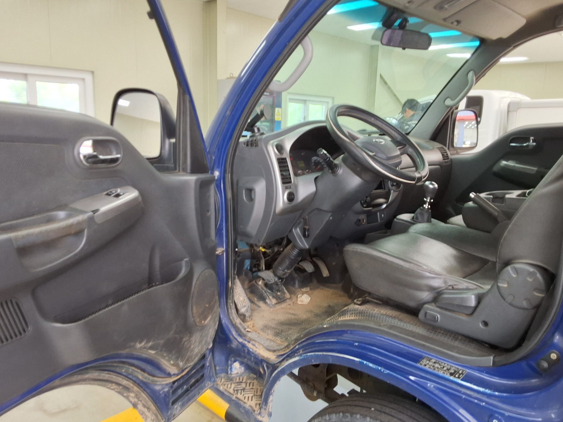 Kia Bongo 2015 - Image 9