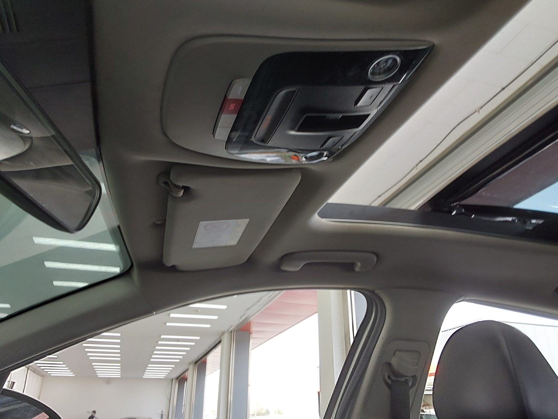 كيا K5 2024 - صورة 19