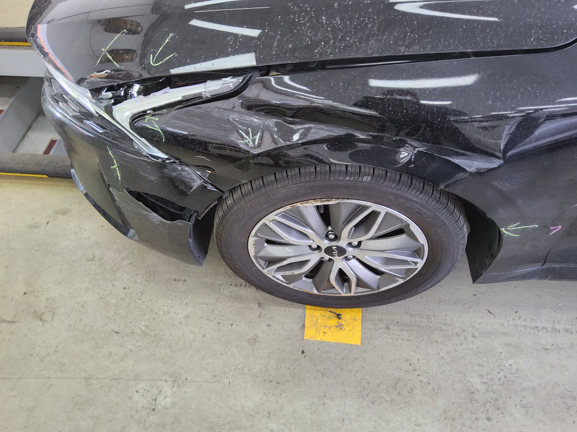 Kia K5 2023 - Image 18