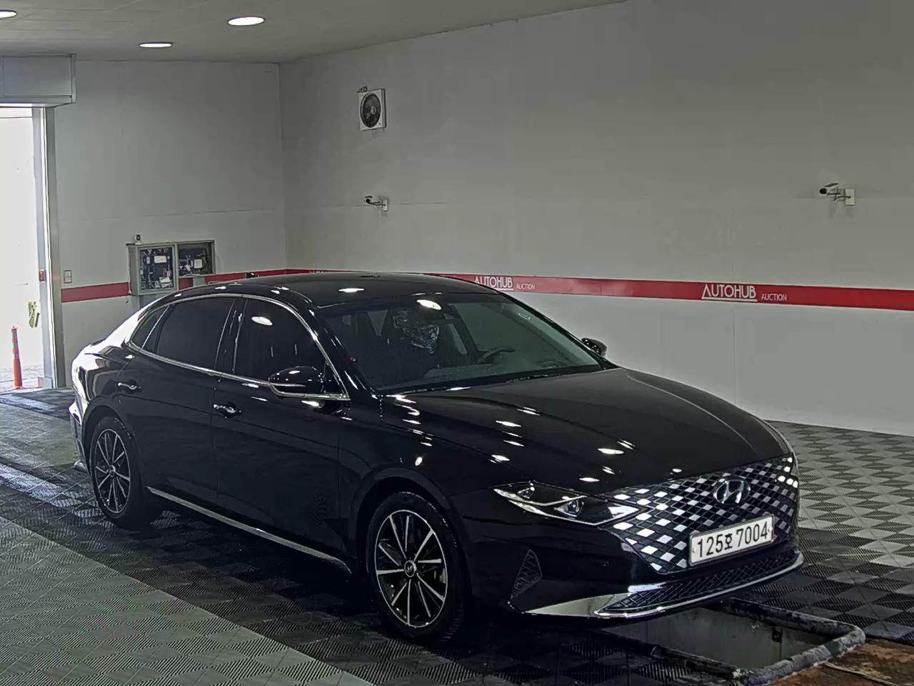 هيونداي جرانجر 2023 - صورة 2