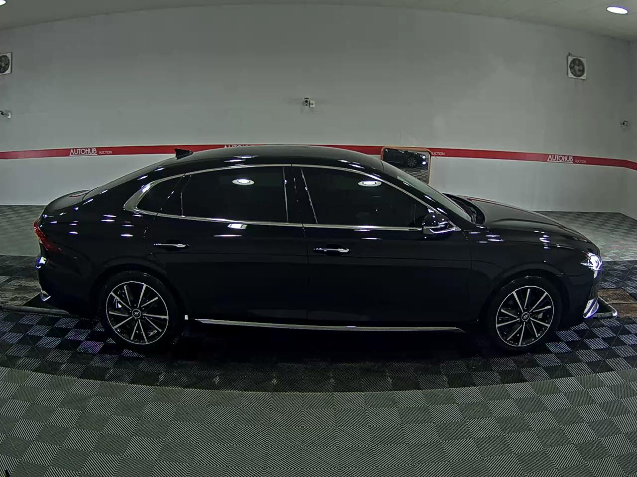 هيونداي جرانجر 2023 - صورة 3