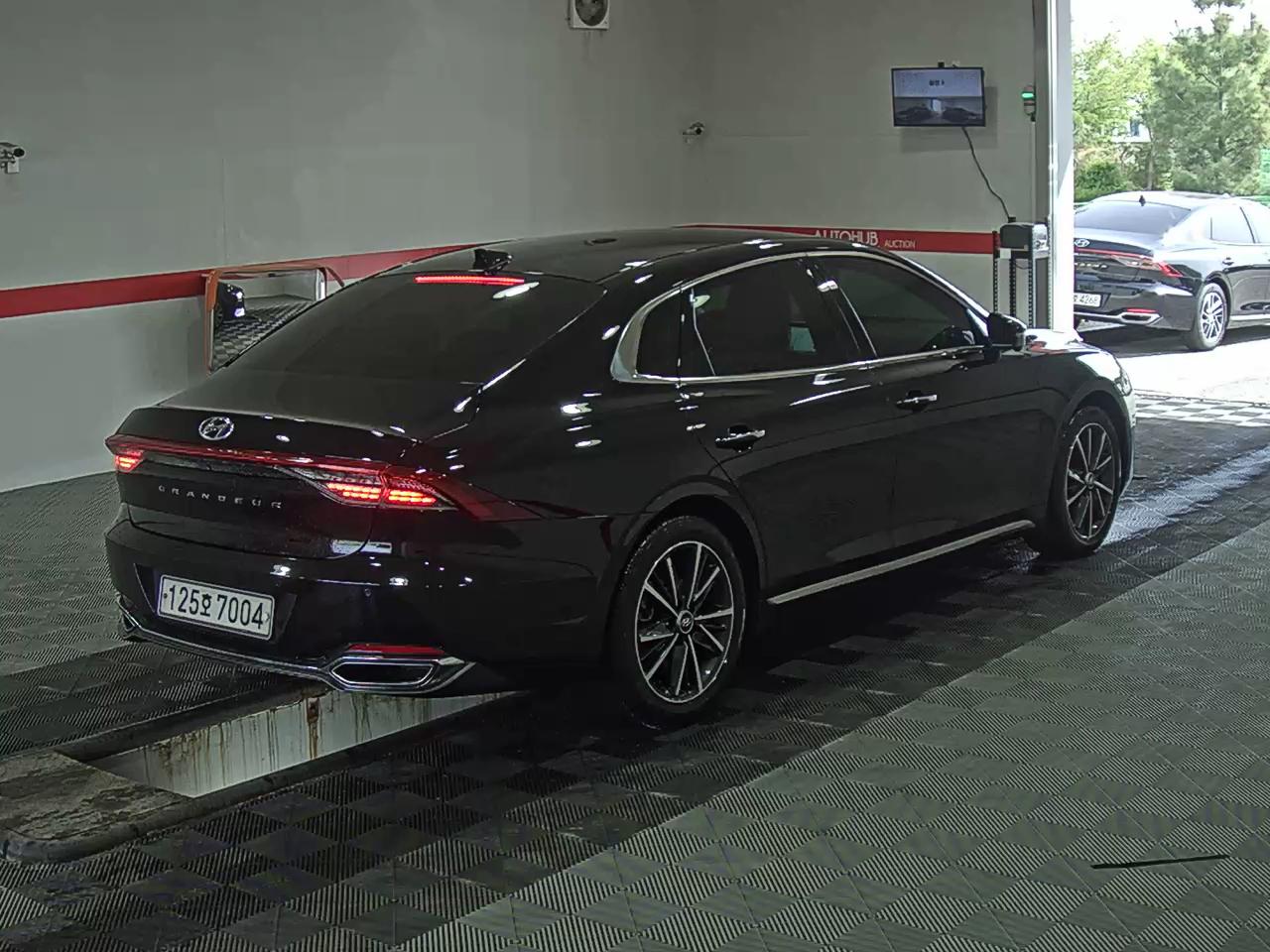 هيونداي جرانجر 2023 - صورة 4