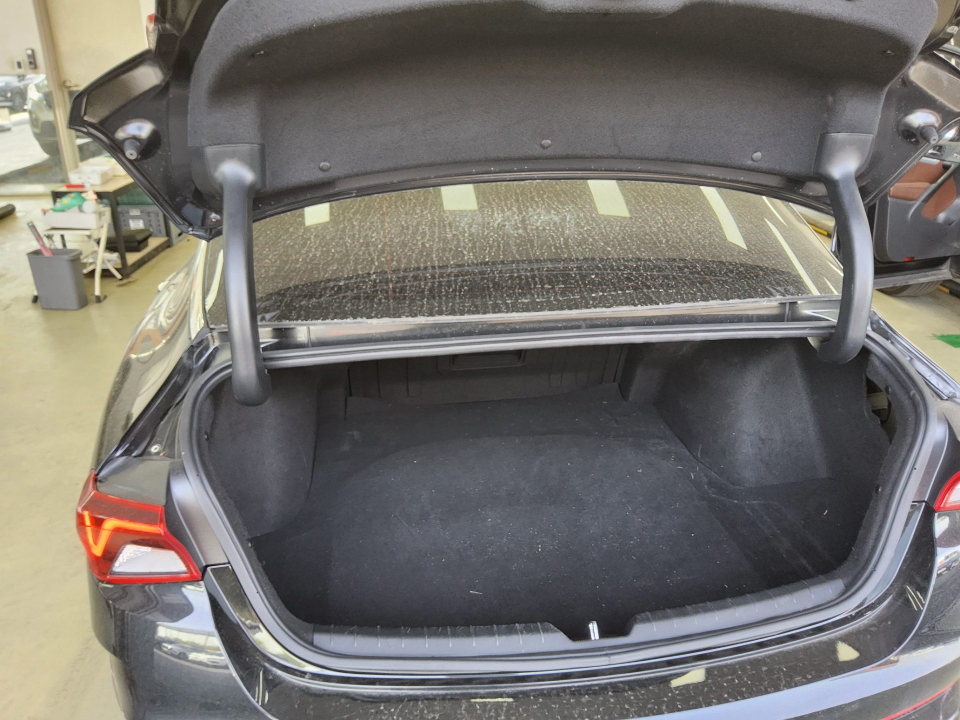 Kia K5 2023 - Image 14