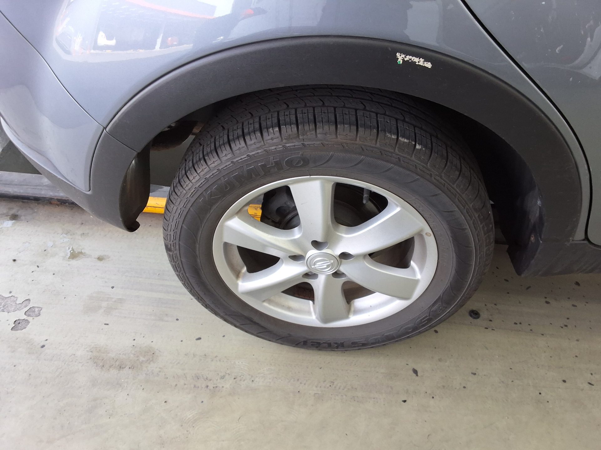 KG Mobility Korando 2013 - Image 19
