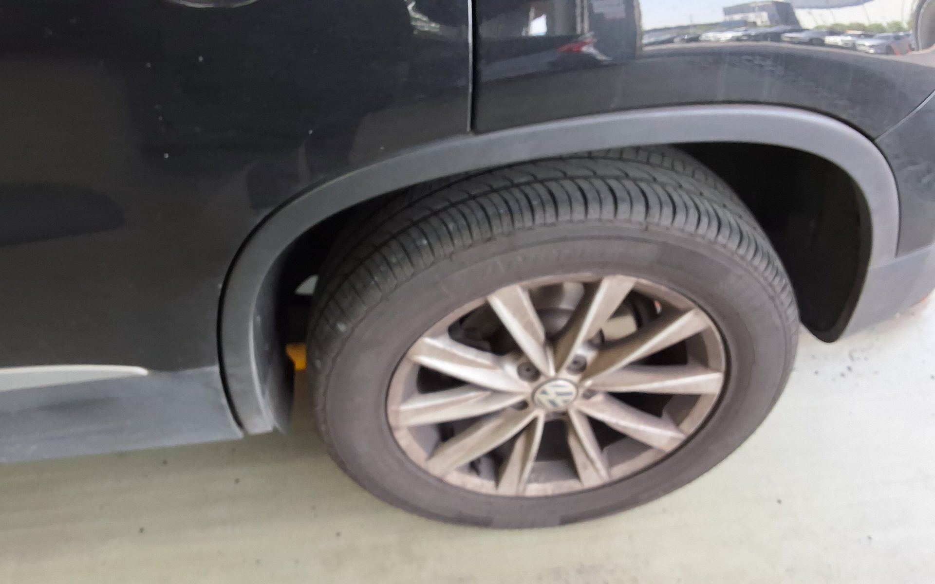 Volkswagen Tiguan 2016 - Image 21