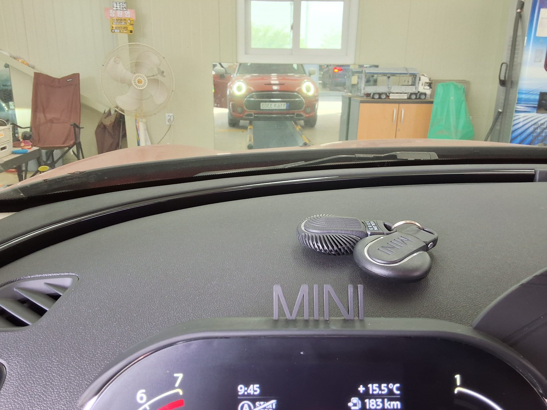 BMW 미니 2023 - 이미지 16