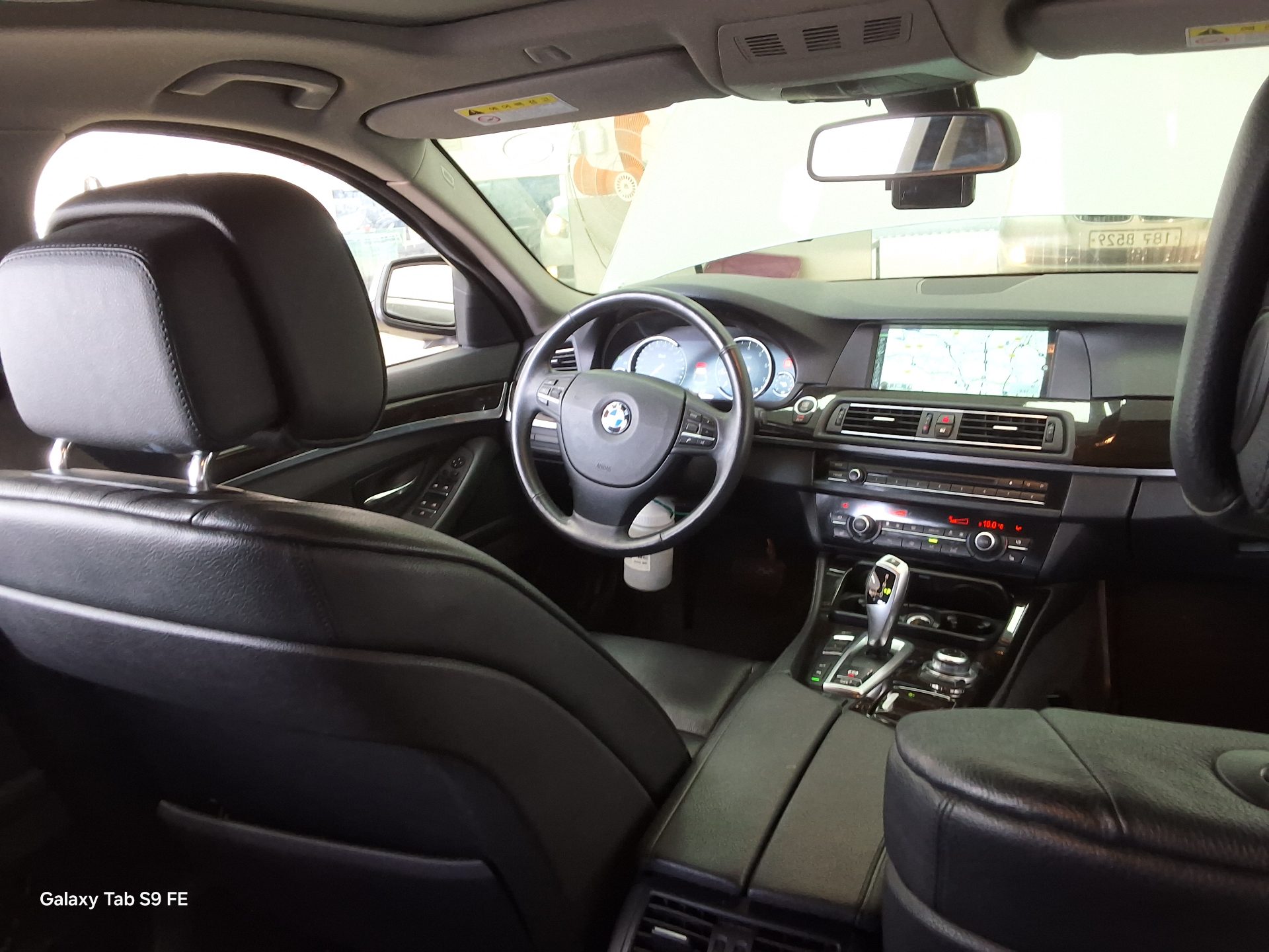 BMW 5 Series 2013 - Image 10