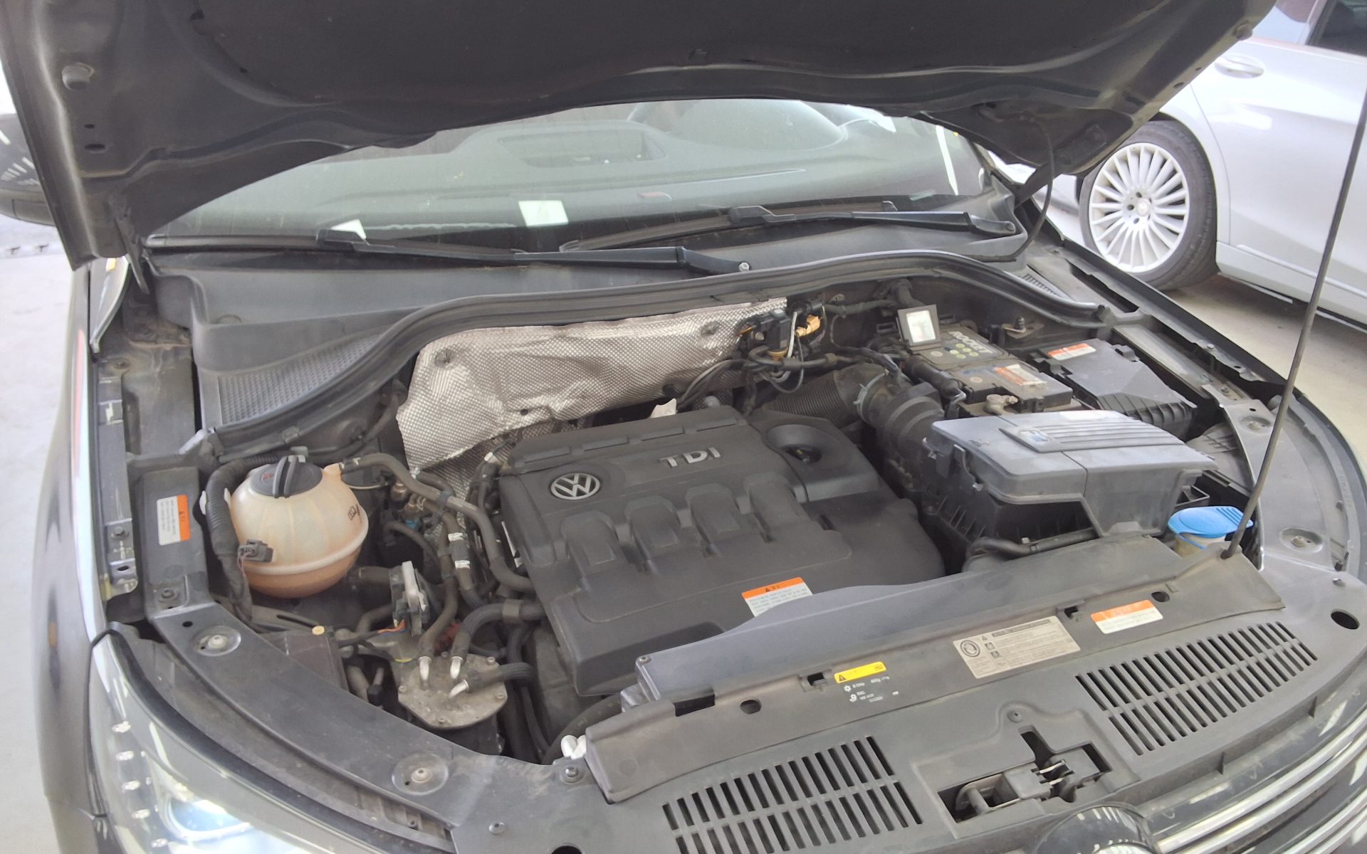 Volkswagen Tiguan 2016 - Image 18