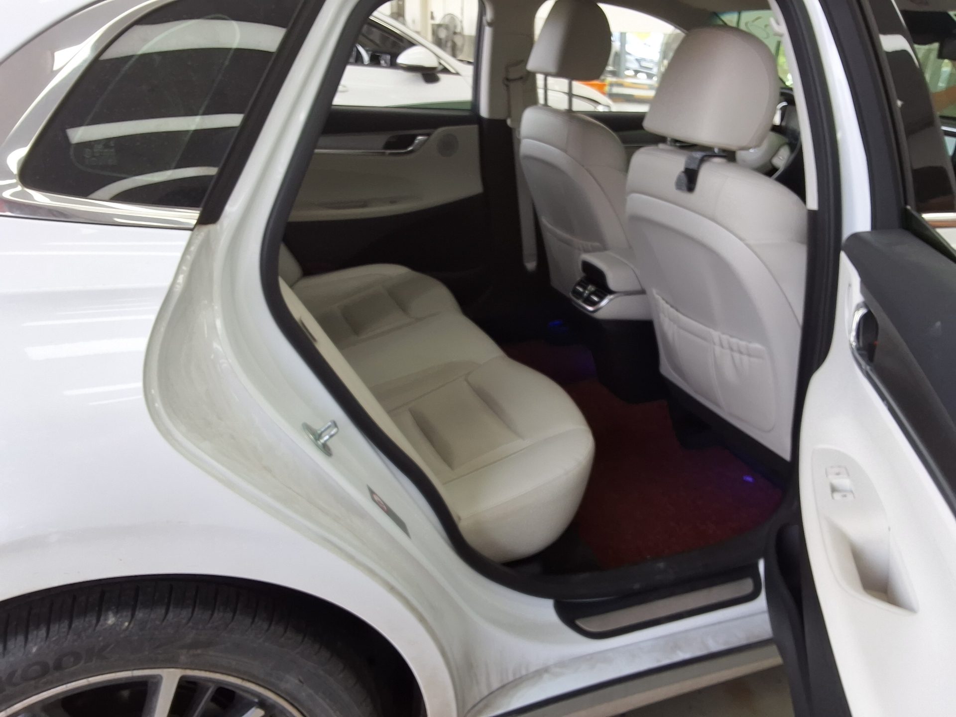 Hyundai Grandeur 2022 - Image 12