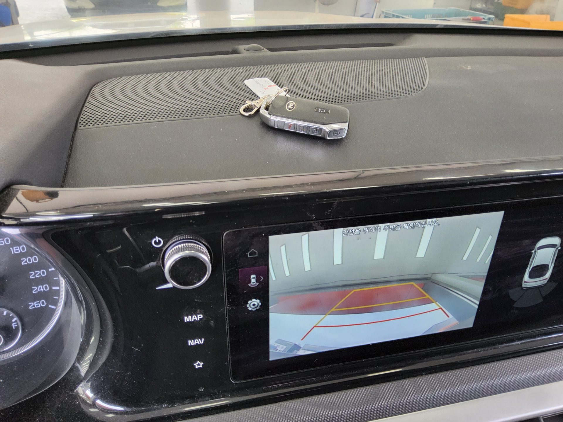 كيا K5 2021 - صورة 16