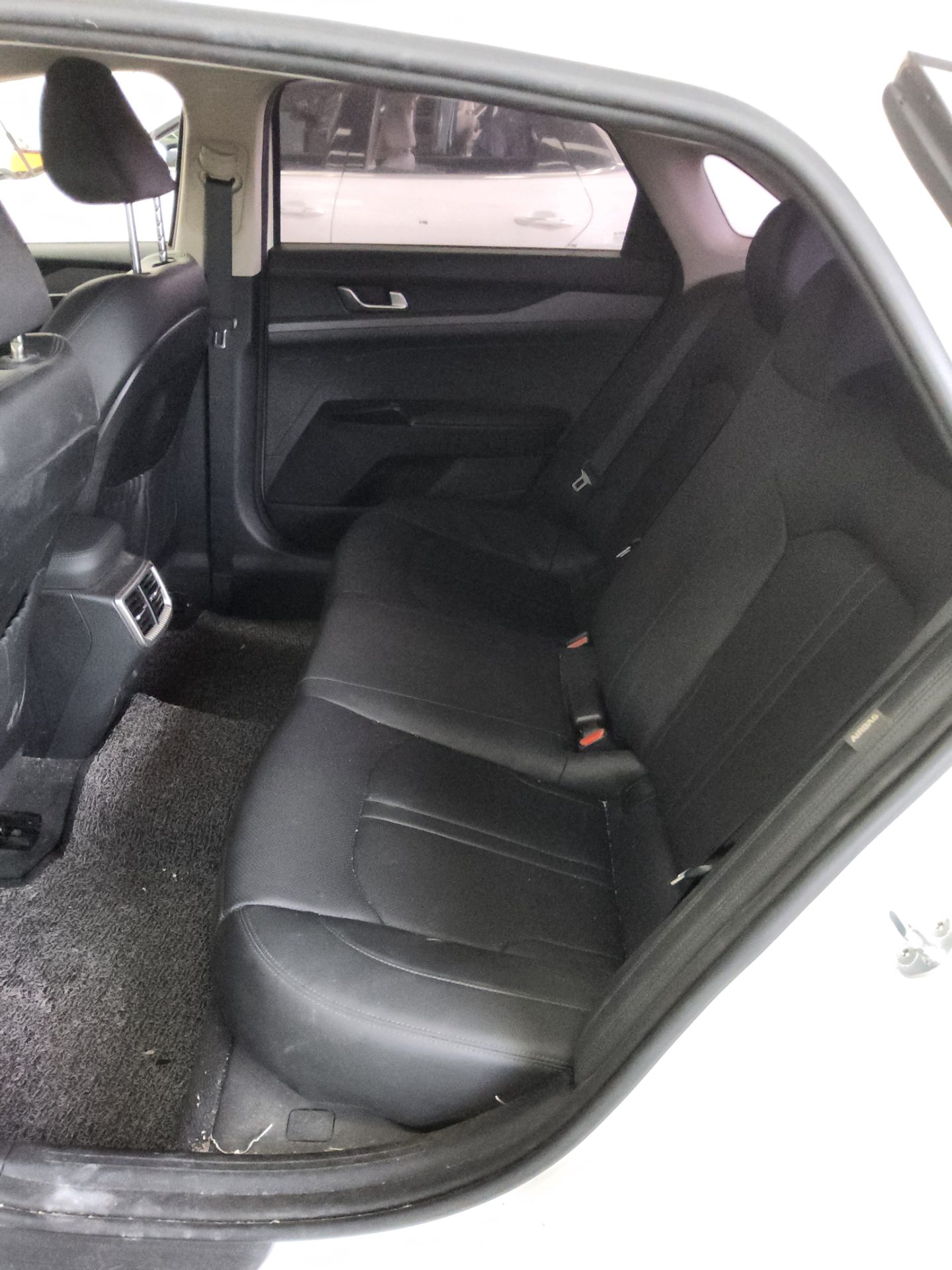 كيا K5 2021 - صورة 11