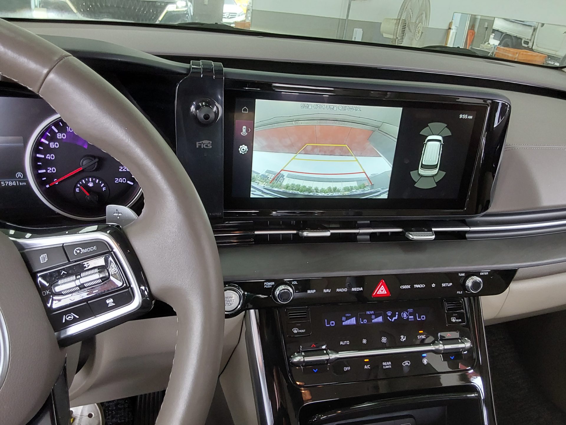 Kia SEDONA 2021 - Image 16