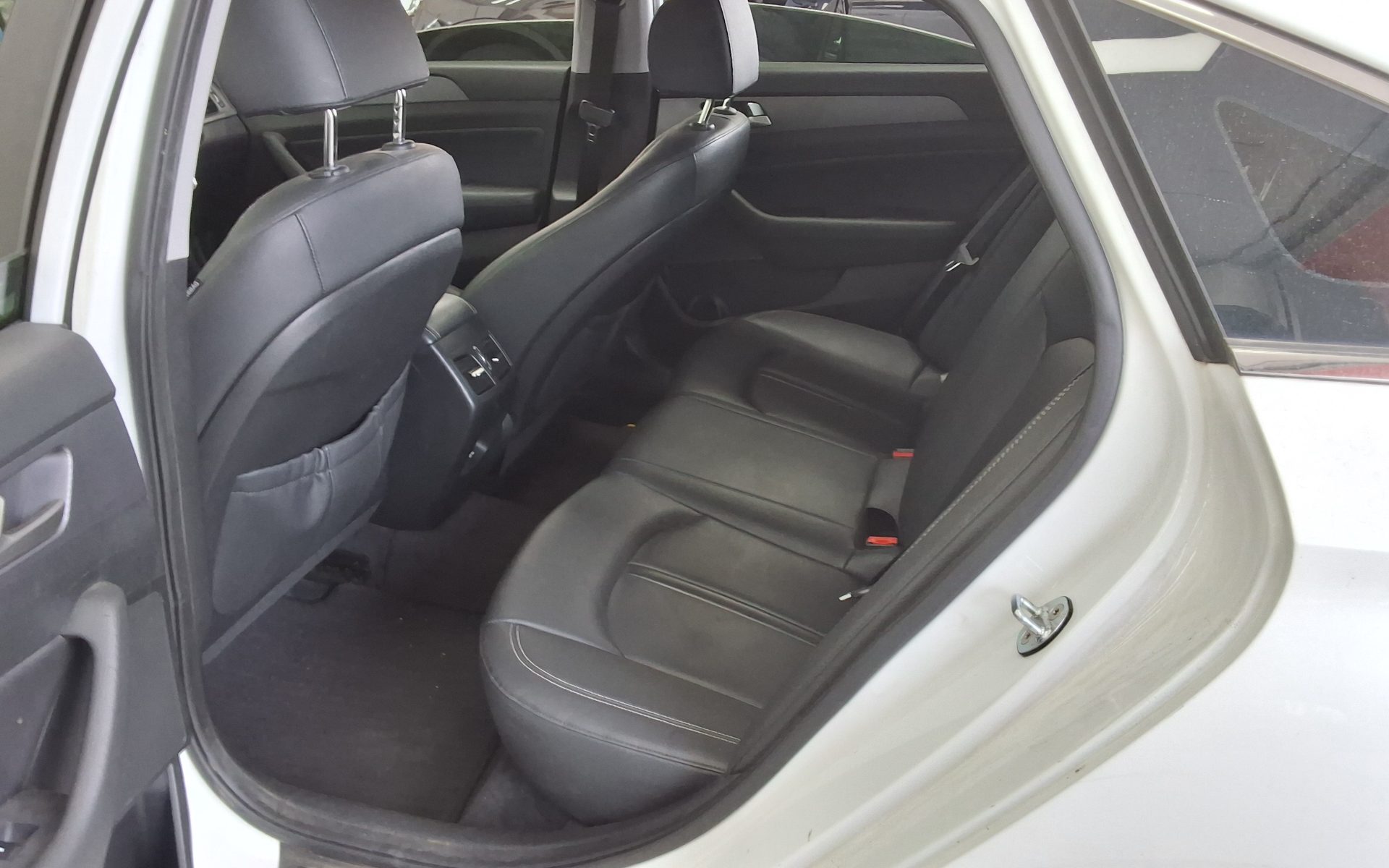 Hyundai Sonata 2018 - Image 11