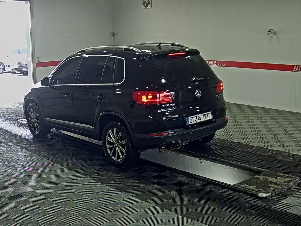 Volkswagen Tiguan 2016 - Image 5