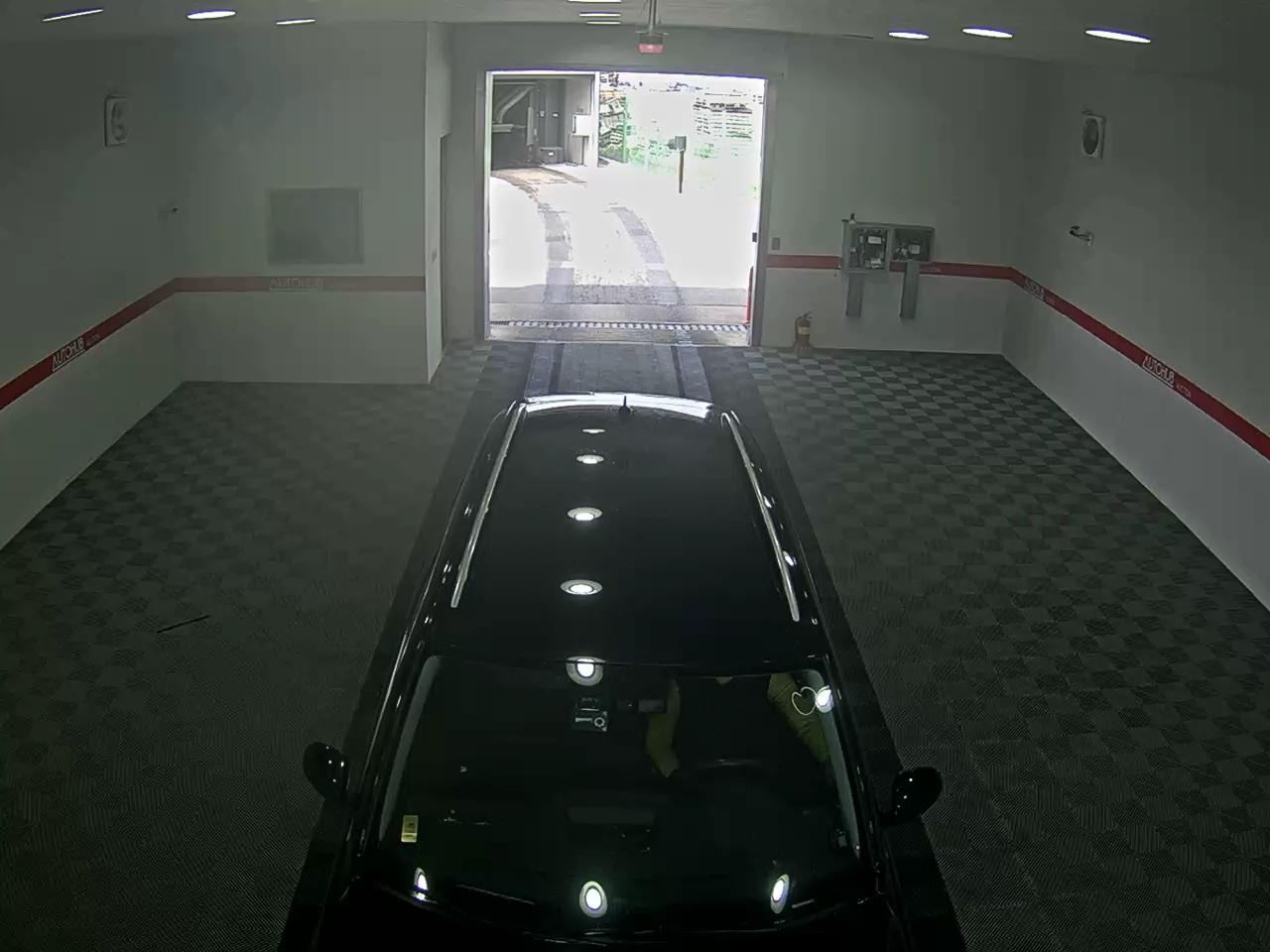 Volkswagen Tiguan 2016 - Image 6