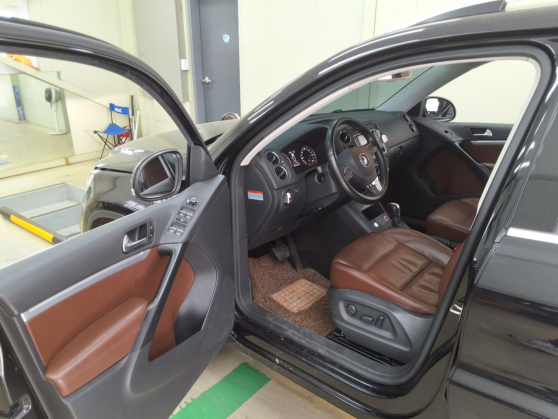 Volkswagen Tiguan - 9
