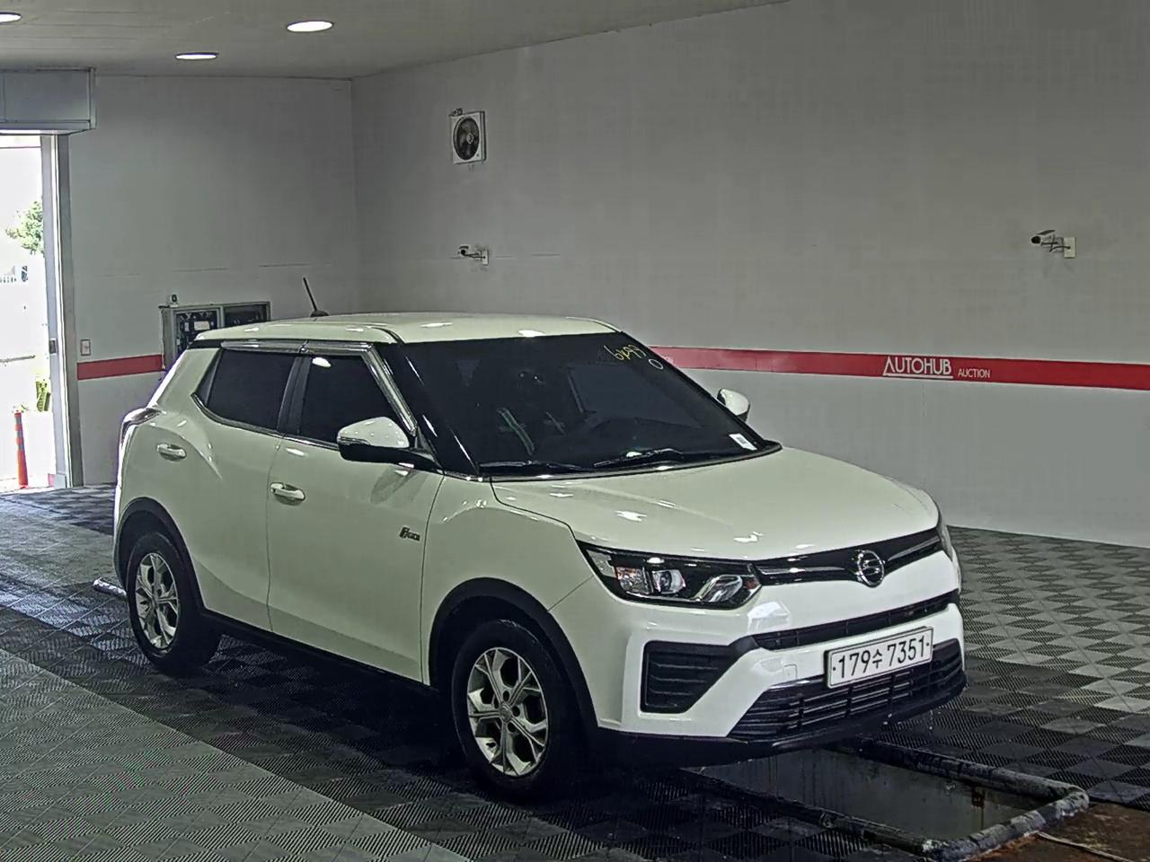 KG Mobility Tivoli 2021 - Image 2