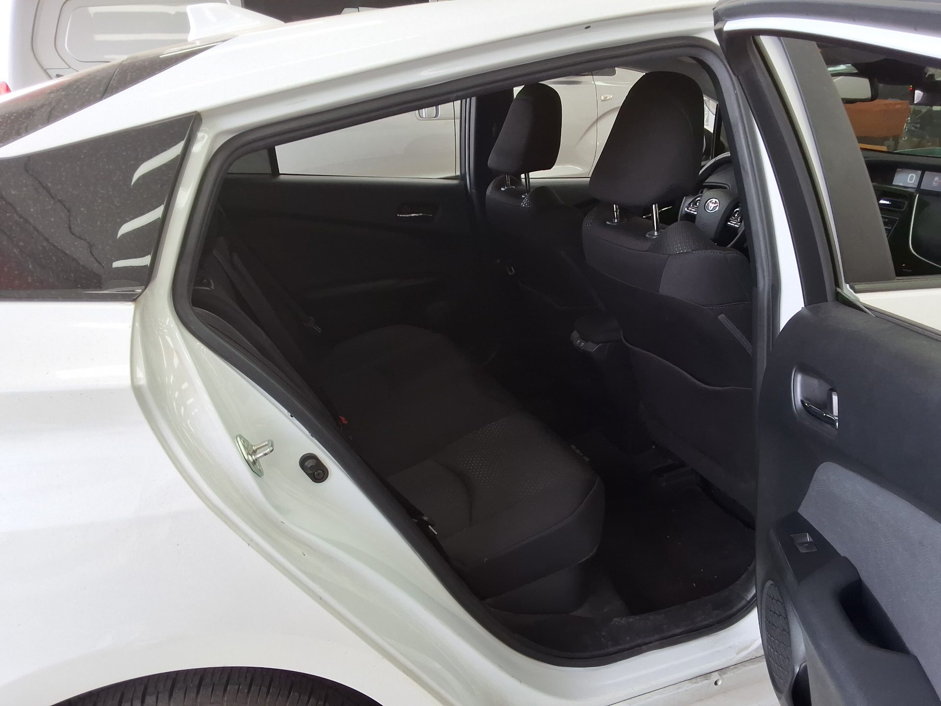 TOYOTA 프리우스 - 12