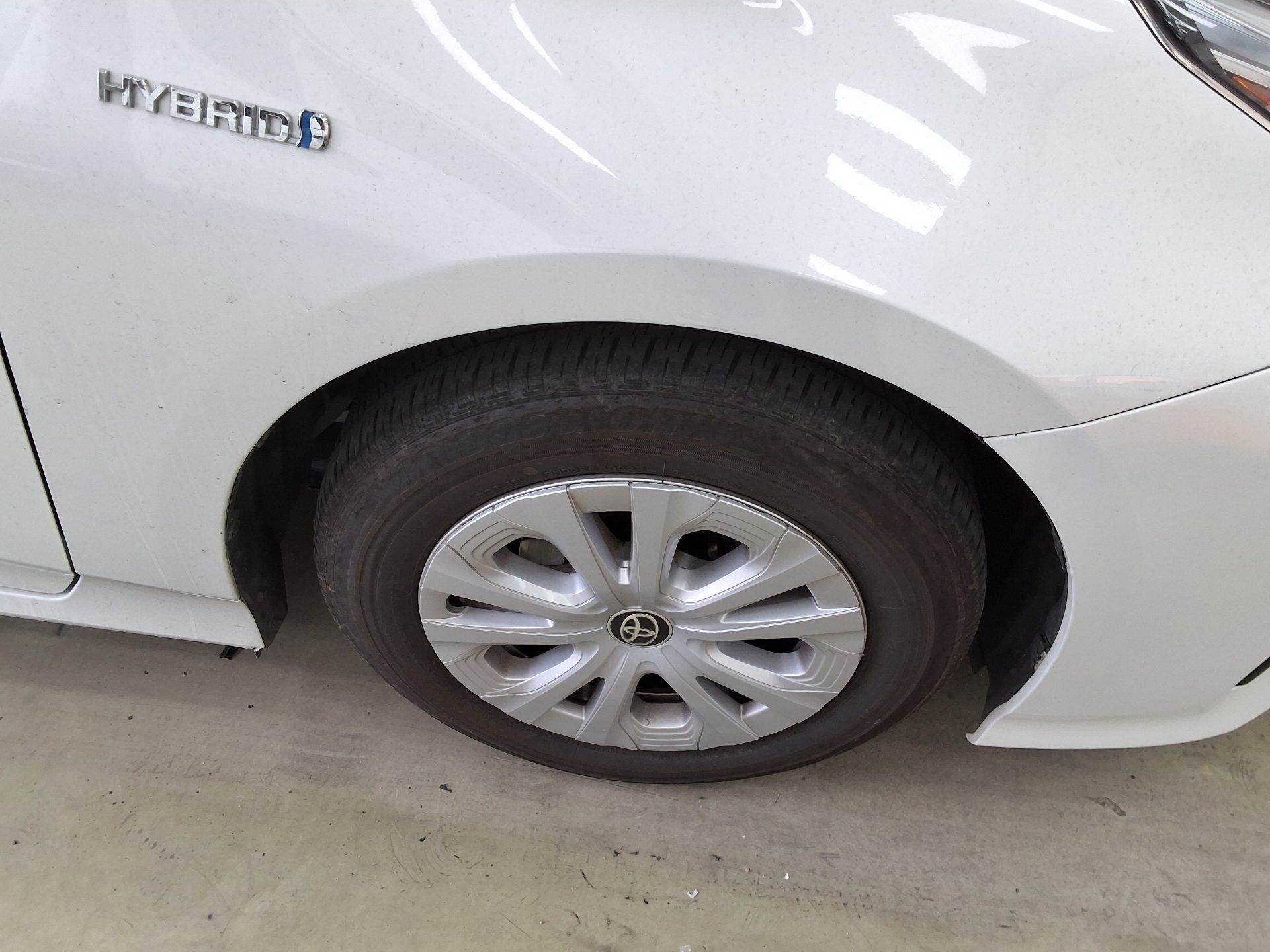 TOYOTA 프리우스 - 19