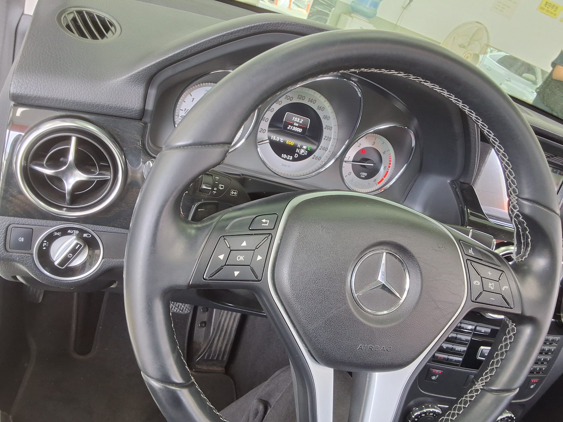 مرسيدس بنز GLK - 21