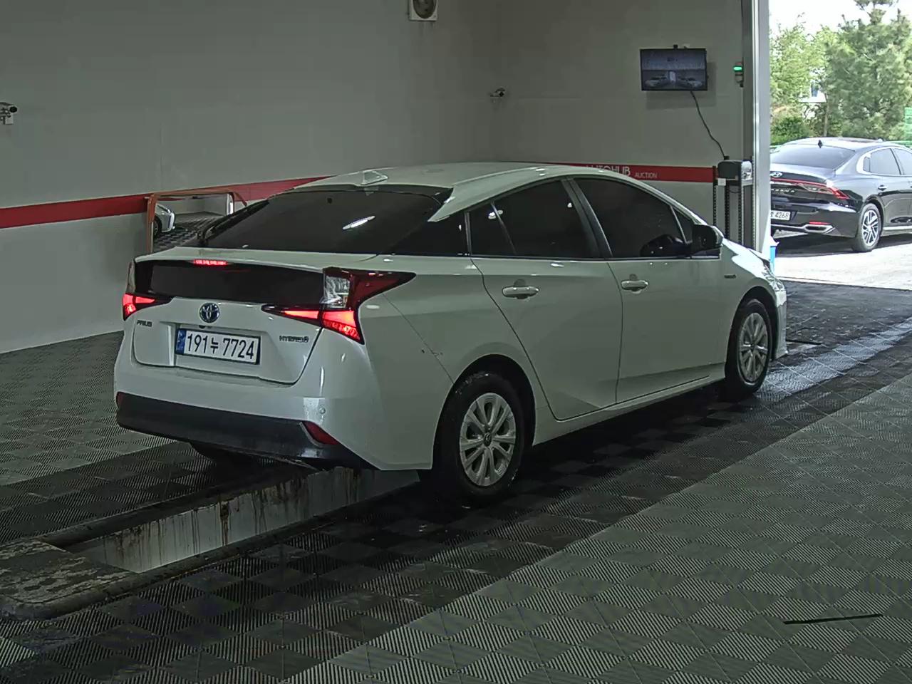 TOYOTA 프리우스 - 4