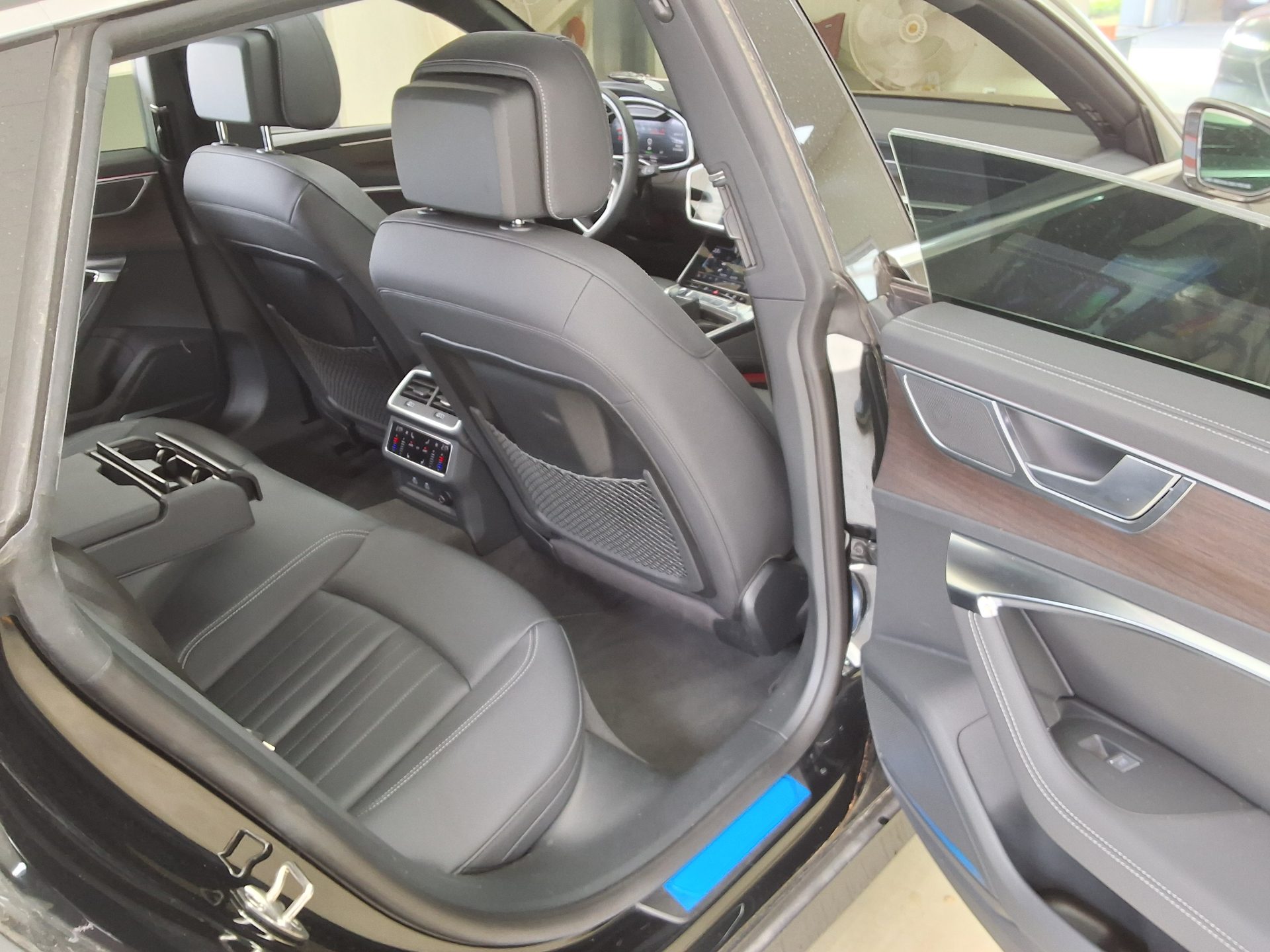 Audi A7 2023 - Image 12