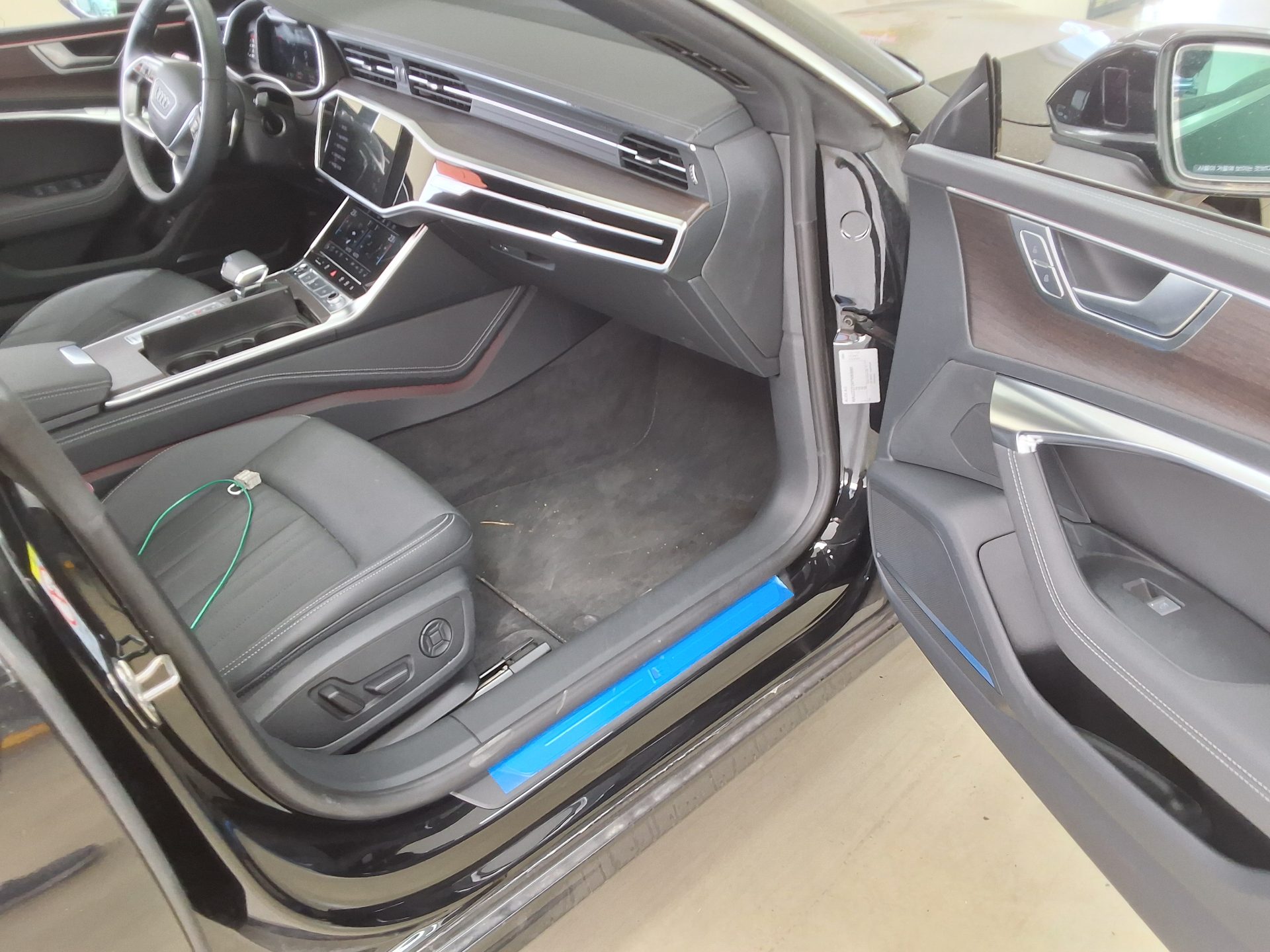 Audi A7 2023 - Image 13